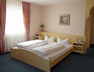Hotel Krone 크레스브론암보덴지 외부 사진